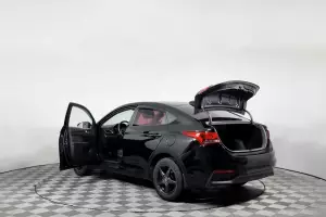 Hyundai  5
