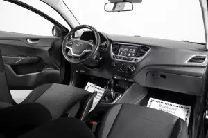 Hyundai  6