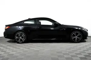 BMW  3