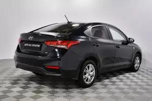 Hyundai  3