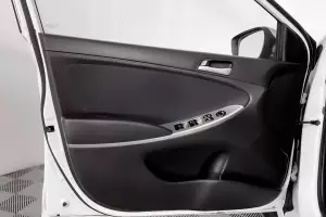 Hyundai  9