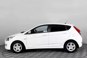 Hyundai  17
