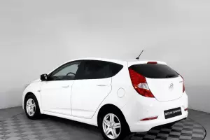 Hyundai  16