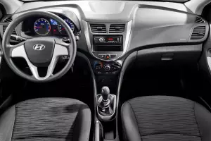 Hyundai  8