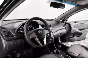 Hyundai  9