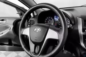 Hyundai  6