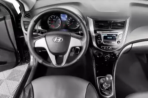 Hyundai  11