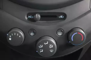 Chevrolet  10