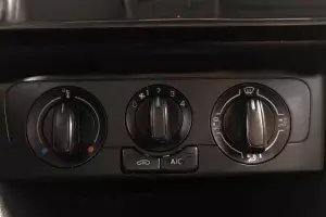 Volkswagen  10