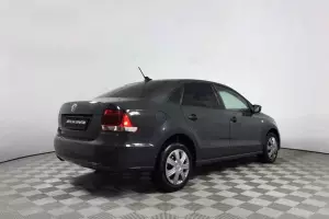Volkswagen  4