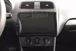 Volkswagen  8