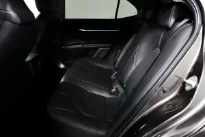 Toyota  11