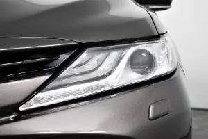Toyota  6