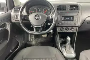 Volkswagen  4