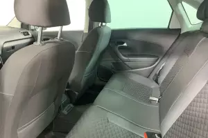 Volkswagen  15