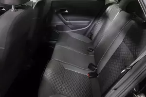 Volkswagen  10