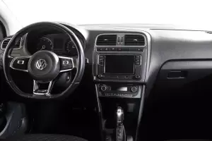 Volkswagen  6
