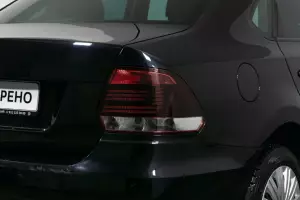 Volkswagen  1