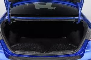 Hyundai  6