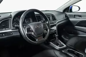 Hyundai  9
