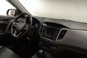 Hyundai  10