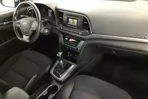 Hyundai  11