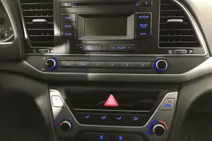 Hyundai  15