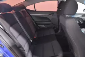 Hyundai  11