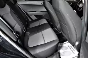 Hyundai  16