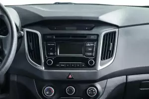 Hyundai  10