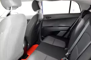 Hyundai  13