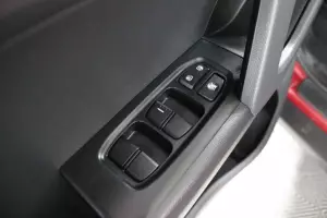 Hyundai  13