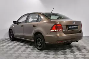 Volkswagen  5