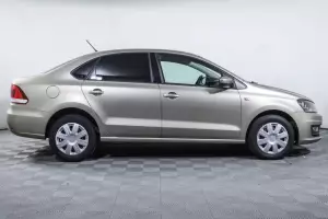 Volkswagen  3