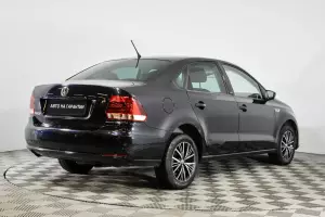 Volkswagen  4