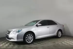Toyota  11