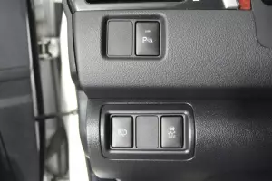 Toyota  3