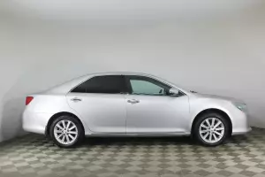 Toyota  18