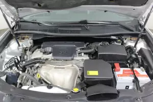Toyota  12