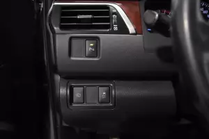 Toyota  7