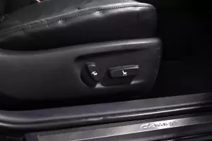 Toyota  3