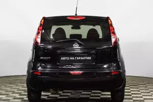 Nissan  5