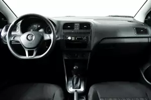 Volkswagen  6