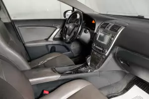 Toyota  13