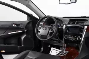 Toyota  5