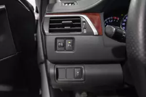 Toyota  11