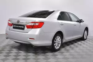 Toyota  3