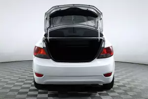 Hyundai  7