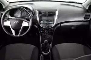Hyundai  8