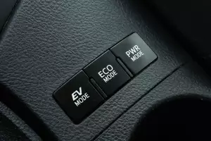 Toyota  5